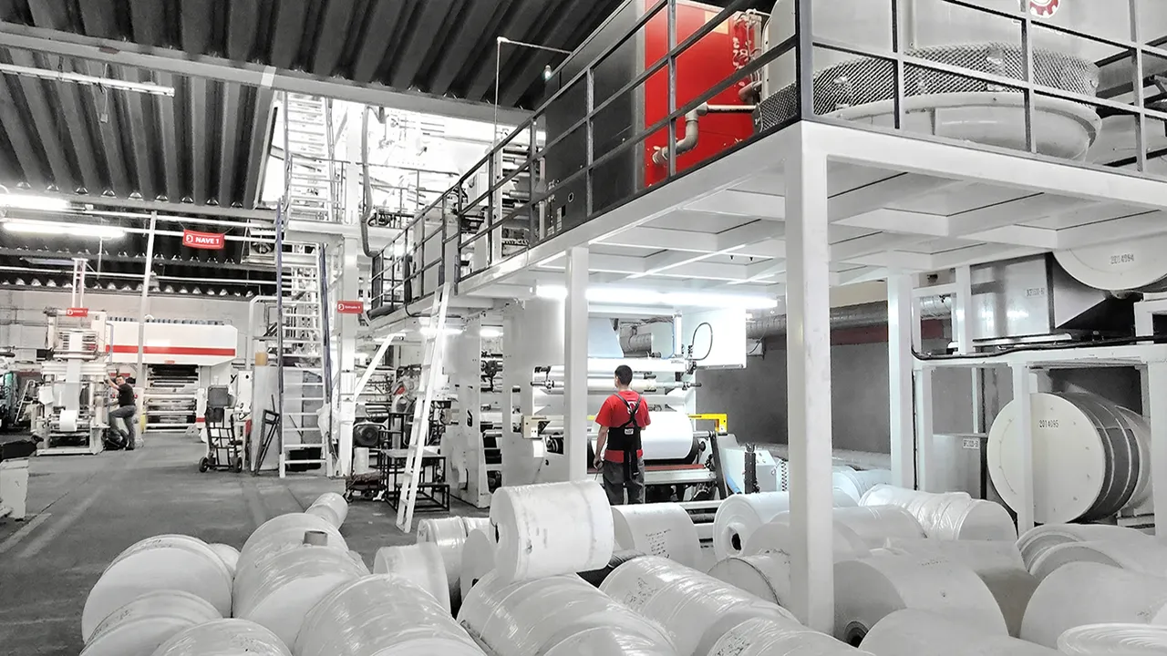 B&Ouml;RSE Handbranding plastic extrusion machinery area